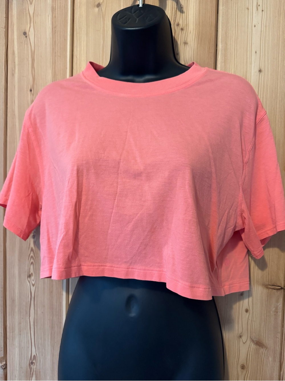 lululemon athletica Coral Pink Cropped Tee